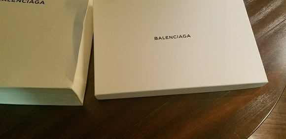 Balenciaga scarf - Picture 4 of 4